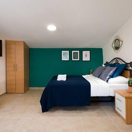 Ovadia Somech #5 Apartment Baitulmaqdis Luaran gambar