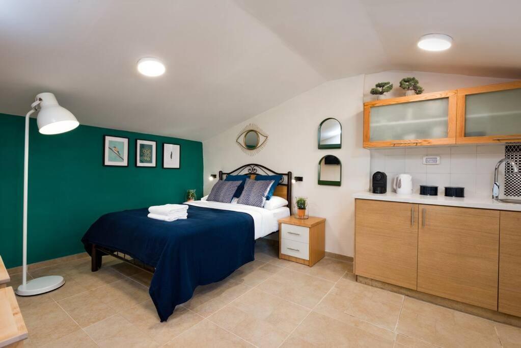 Ovadia Somech #5 Apartment Baitulmaqdis Luaran gambar