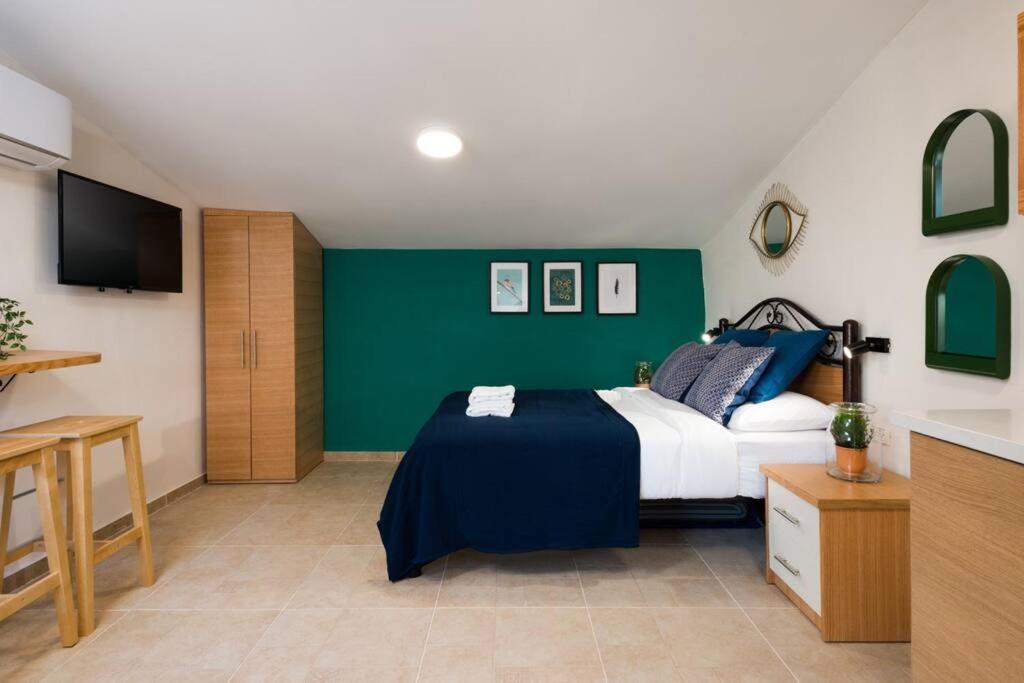 Ovadia Somech #5 Apartment Baitulmaqdis Luaran gambar